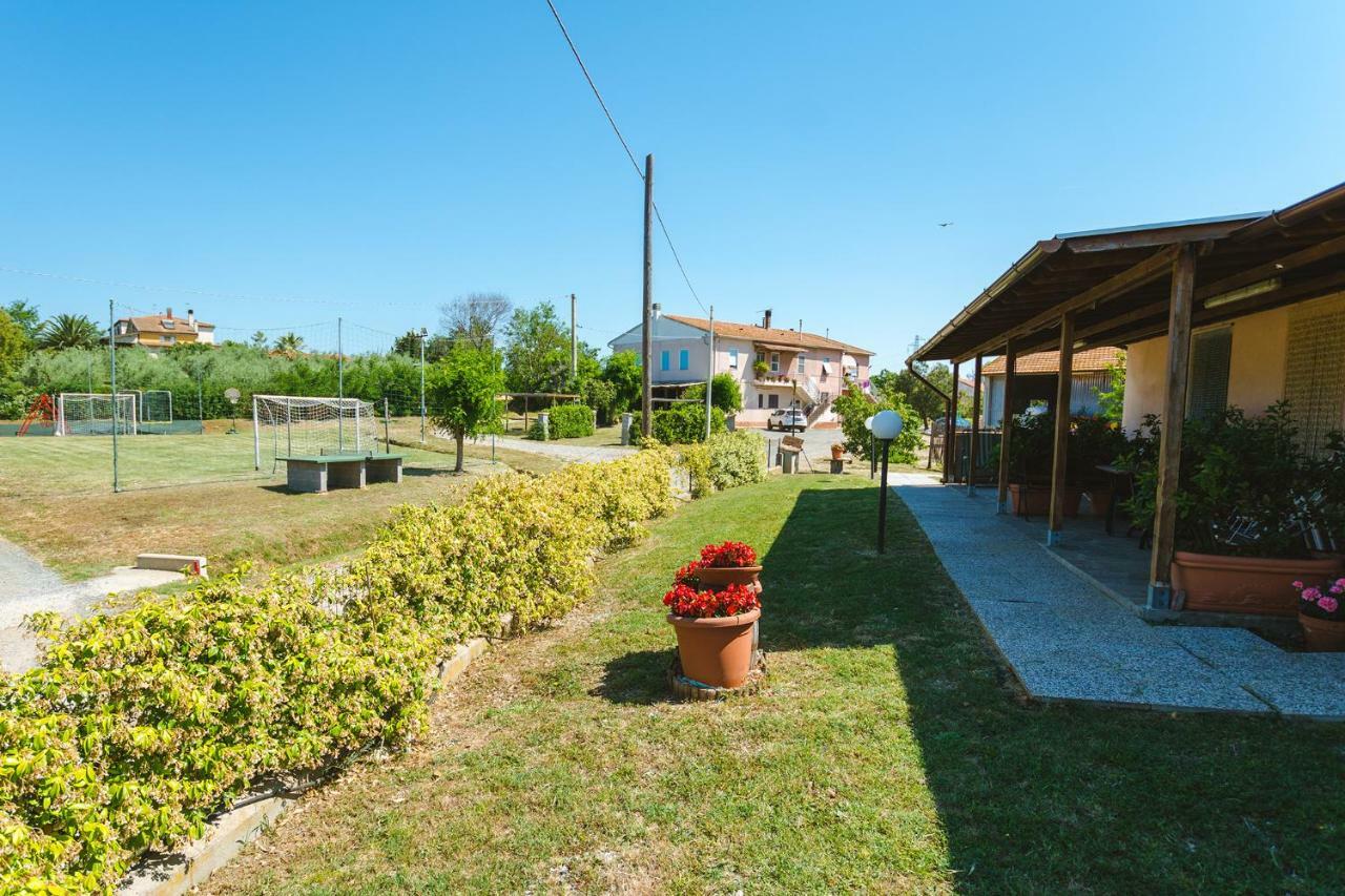 Agriturismo Ferri Бибона Екстериор снимка